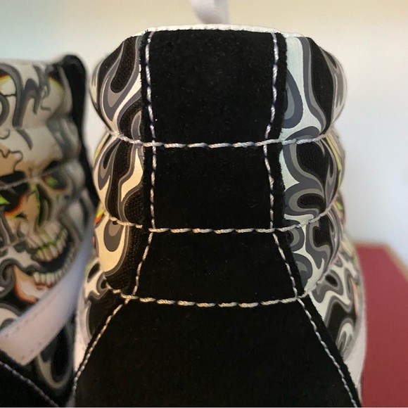 NEW Vans SK8-HI  Flame Skull Men Size 9 - Picture 8 of 10